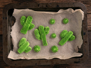 CACTUS MERINGUE COOKIES