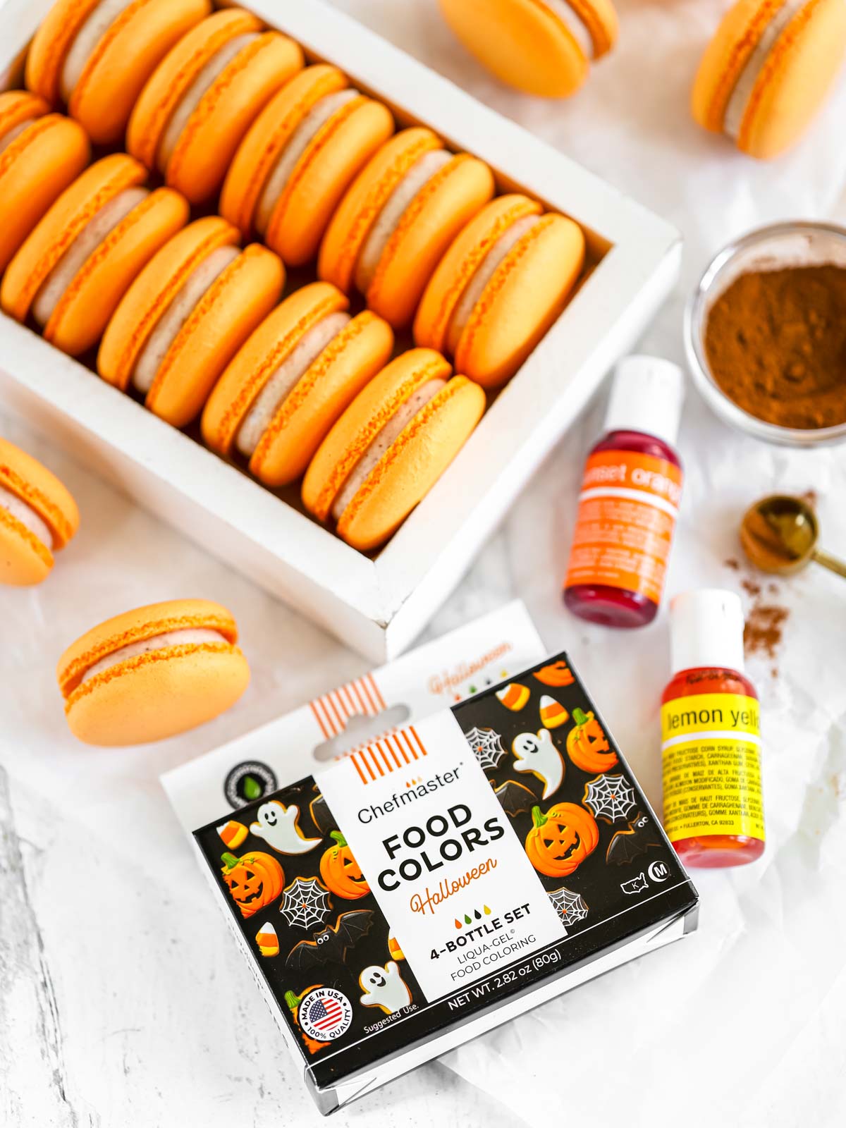 PUMPKIN SPICE & EVERYTHING NICE: FALL MACARONS