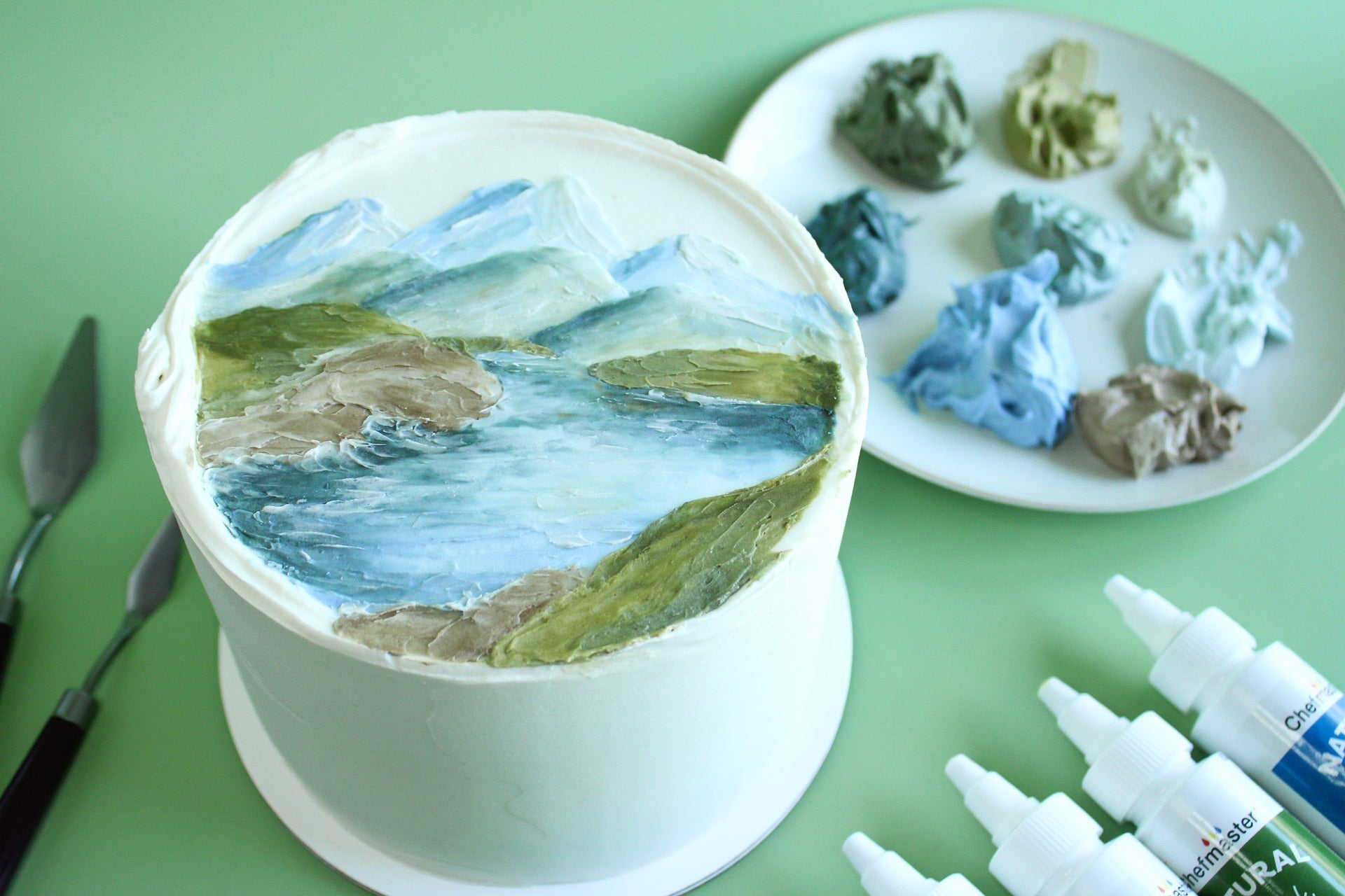 CREATE A NATURE-INSPIRED PALETTE KNIFE MOUNTAIN CAKE WITH CHEFMASTER NATURAL LIQUA-GELS