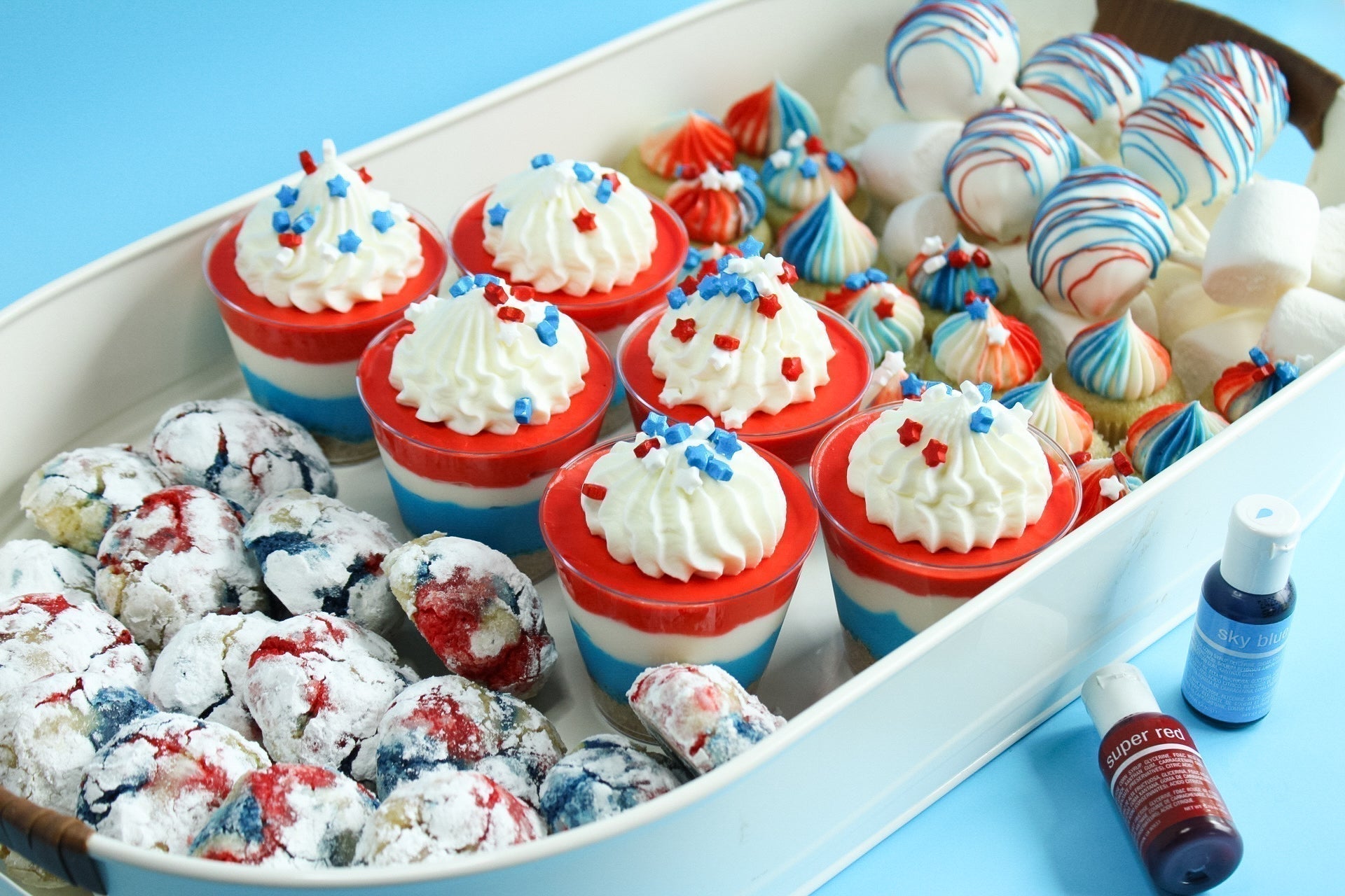 CREATE A SHOW-STOPPING PATRIOTIC DESSERT TABLE