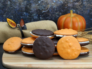 PUMPKIN & CHOCOLATE FALL WHOOPIE PIES